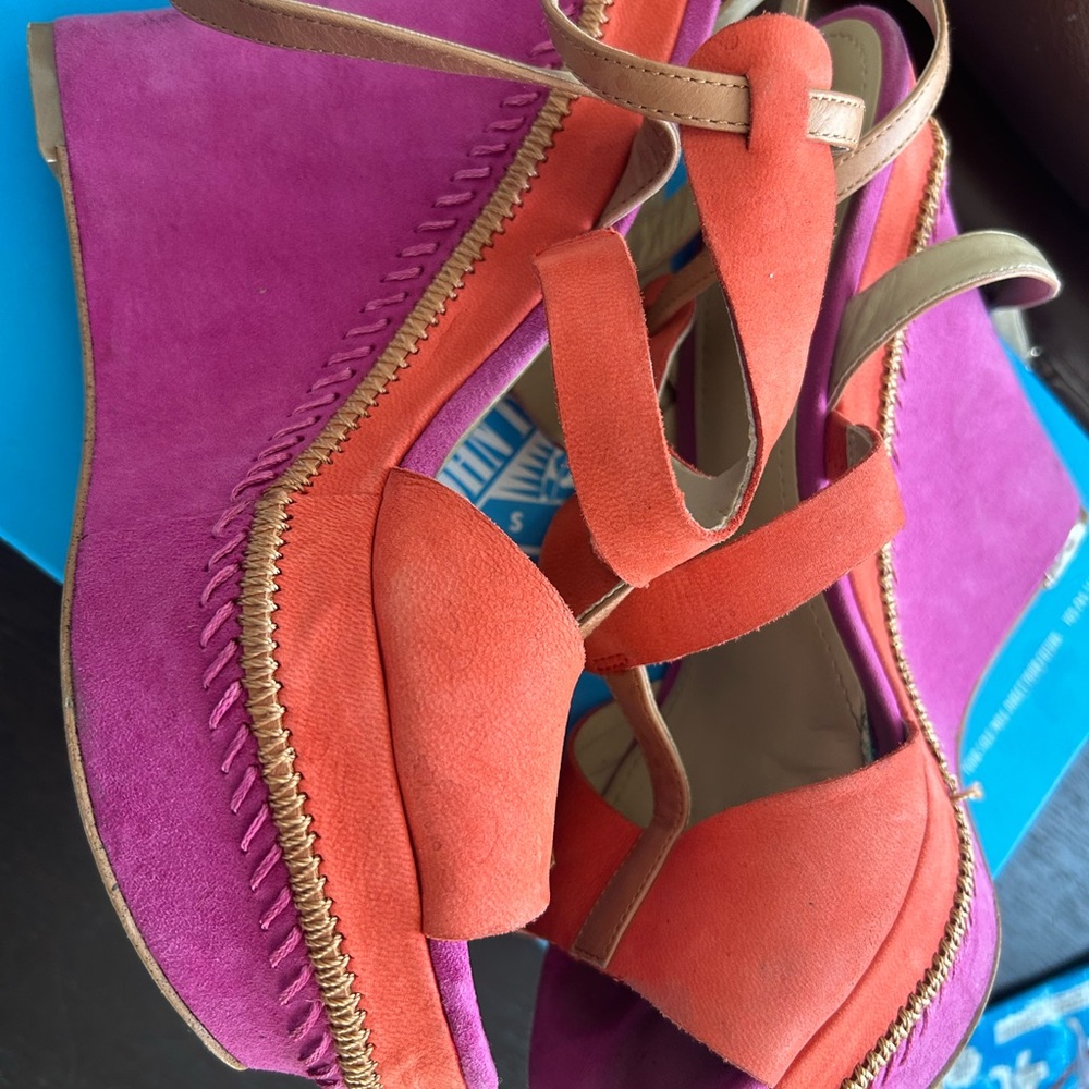 Hot pink/salmon PLATFORMS! - Picture 5 of 6